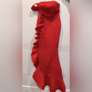 Ball gown TAGS On it!